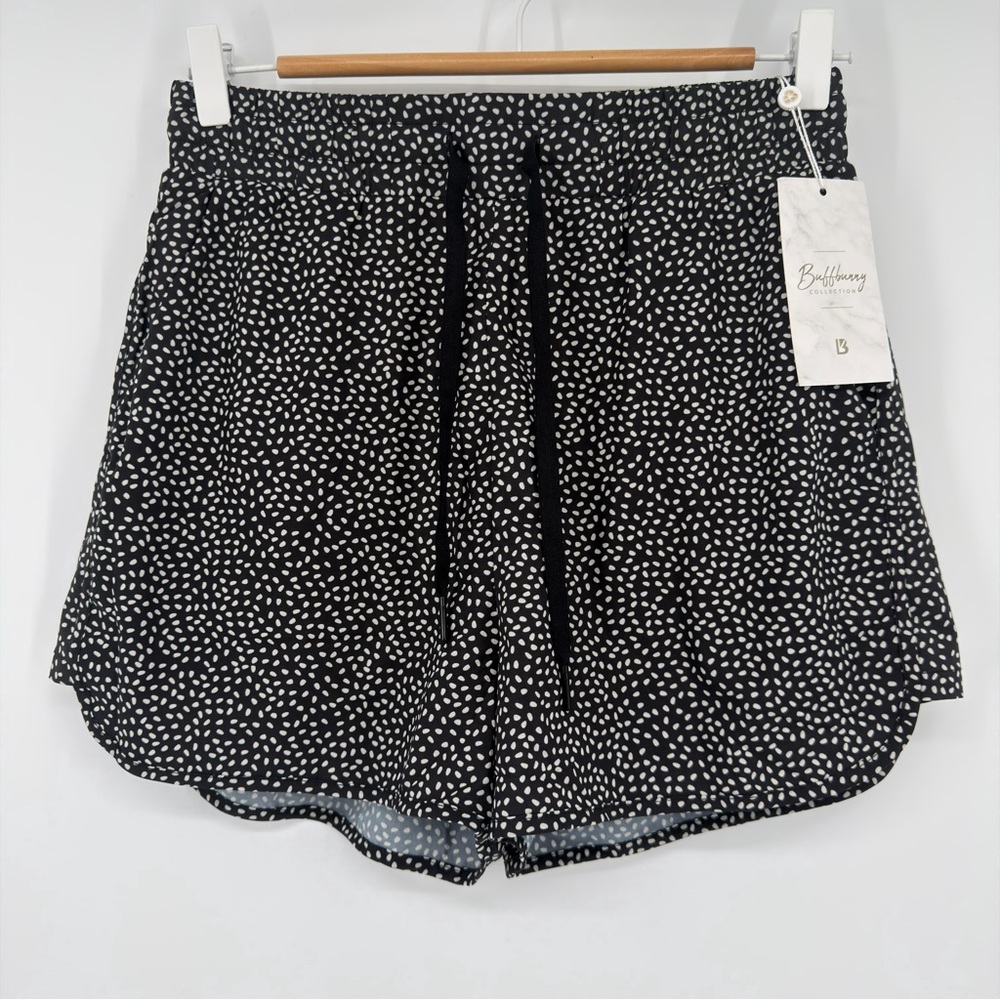 Buff Bunny Athletic Shorts NWT Size Small Black Print High Rise Gym Running